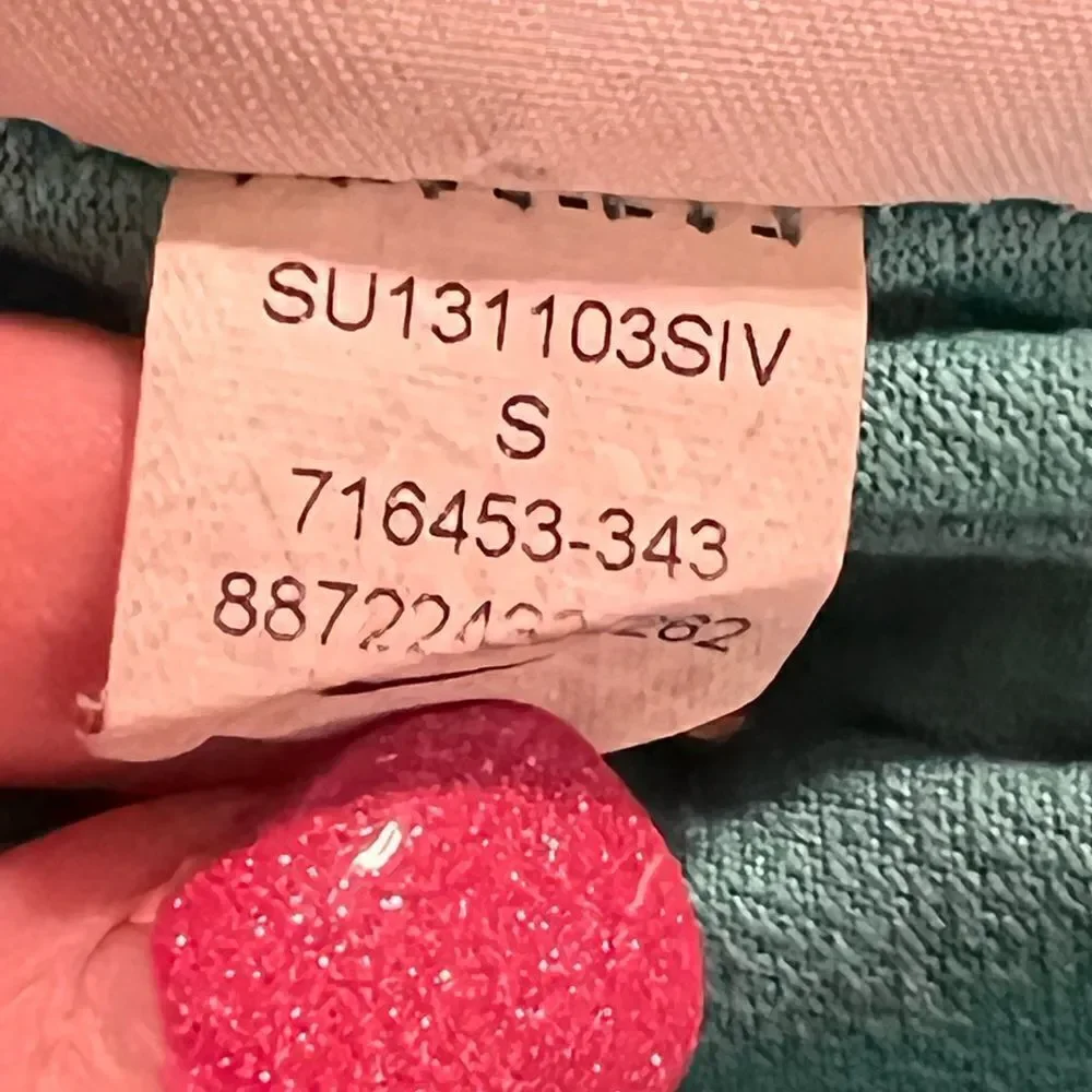 Women’s size small aqua, hot pink, navy Nike dri-fit shorts